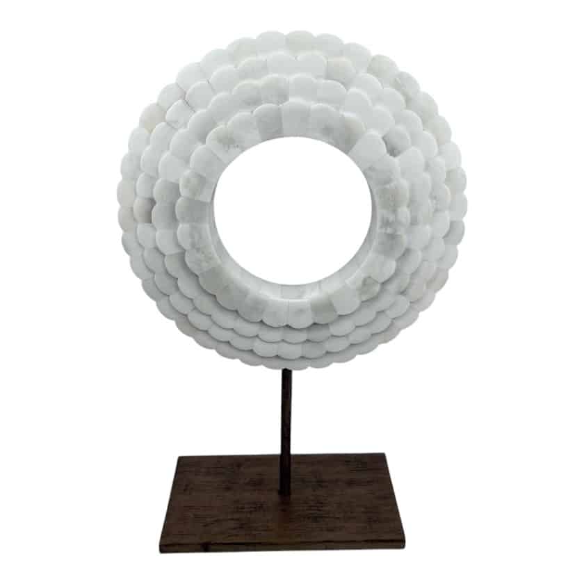 BONE DISK SCALLOPED ON STAND